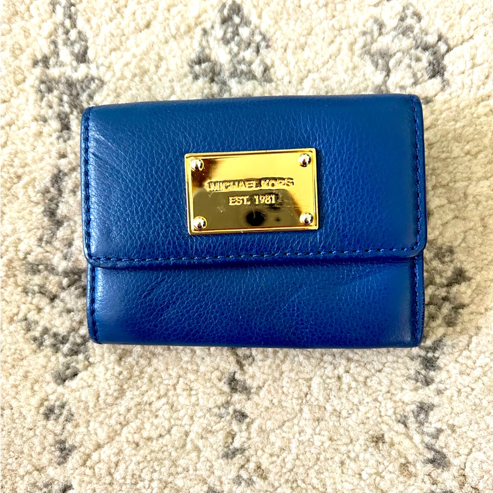 Michael Kors wallet- small